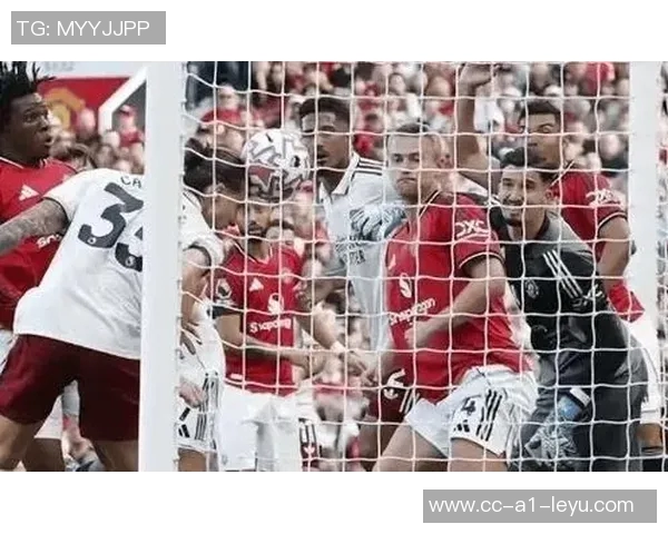 埃因霍温连胜势不可挡荷甲赛场如同单机游戏般精彩